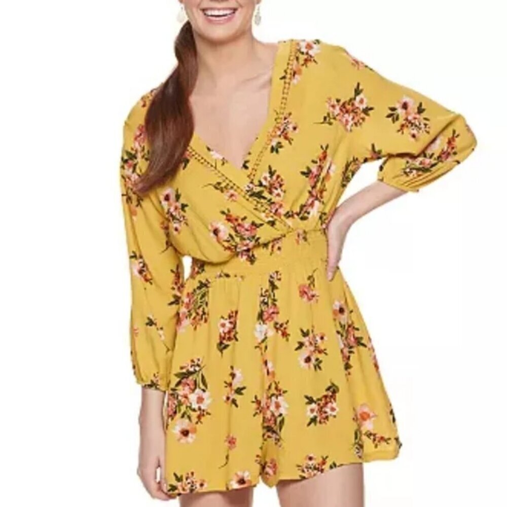 Lily Rose Long Sleeve Yellow Floral V-Neck Romper Size Small